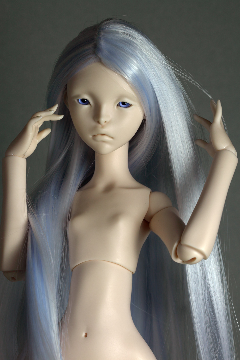 Amy, new doll is coming !